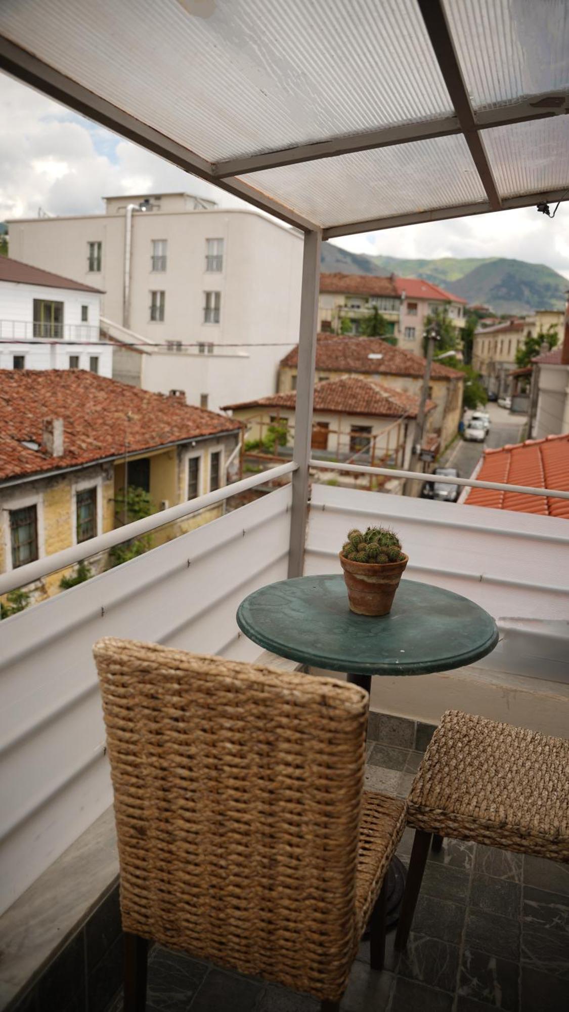 Relax Inn Корча Экстерьер фото