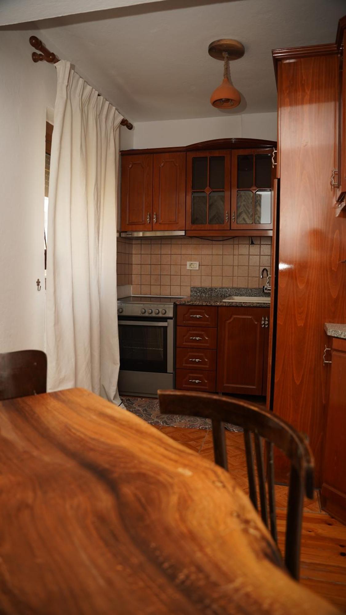 Relax Inn Корча Экстерьер фото